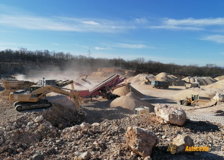 Aktivnosti na poddionici autoceste Buna – Počitelj (FOTOGALERIJA)