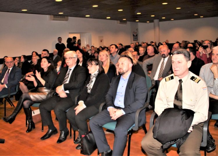 Anita Martinac predstavila roman “Grad bez ptica” u Zagrebu