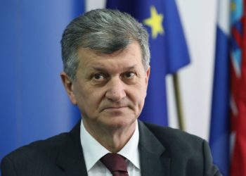 USKOK u KB Dubrava: Provjeravaju se poslovi bivšeg ministra Kujundžića?
