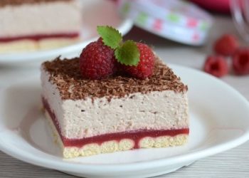 Voćni kolač za koji ne trebate paliti pećnicu: Brzo se priprema, još brže nestaje