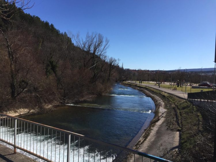 Sunčana subota izmamila Širokobriježane u šetnju