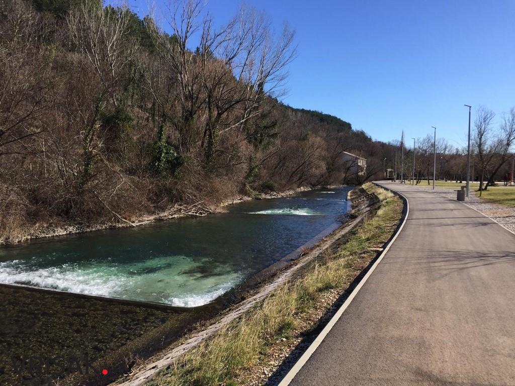 Sunčana subota izmamila Širokobriježane u šetnju