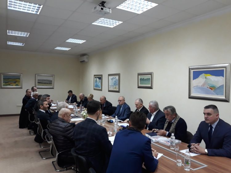 Prijedlozi izmjena Izbornoga zakona, koji nisu u skladu s Ustavom i odlukama Ustavnog suda, ne bi trebali biti ni razmatrani