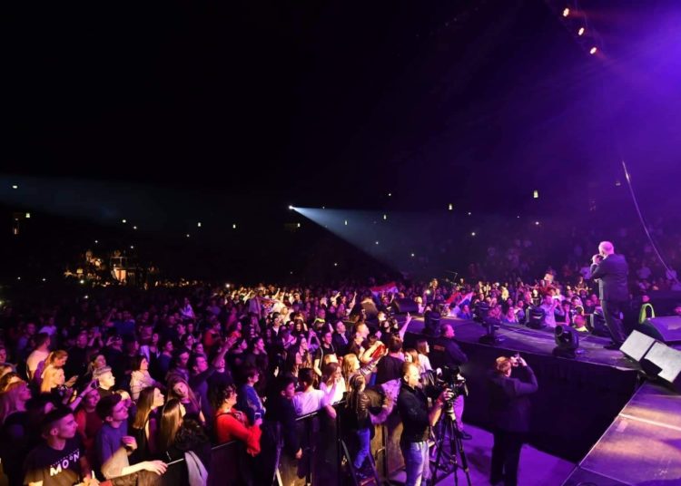 Mate Bulić napravio spektakl pred prepunom Spaladium Arenom (FOTO i VIDEO)