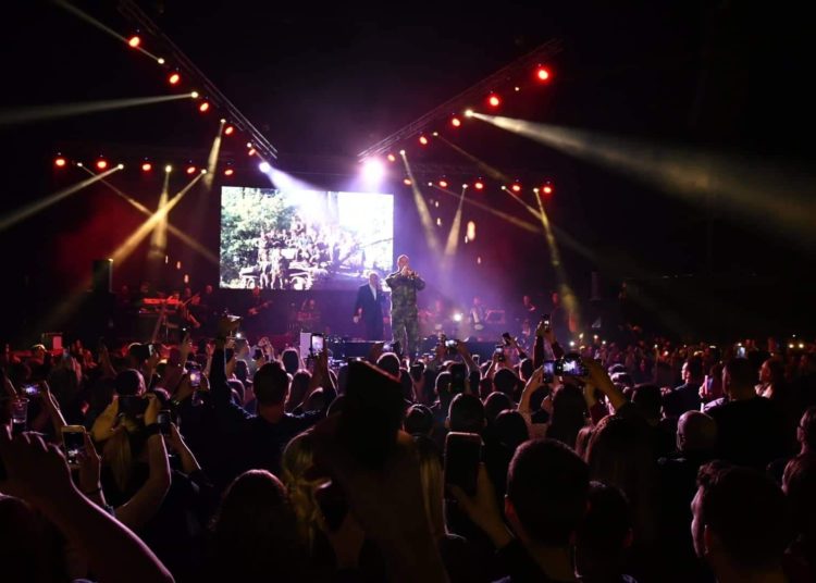 Mate Bulić napravio spektakl pred prepunom Spaladium Arenom (FOTO i VIDEO)