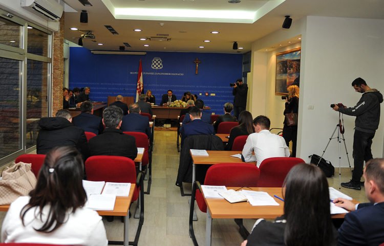 Skupština Županije Zapadnohercegovačke održala 14. redovnu sjednicu (FOTO)