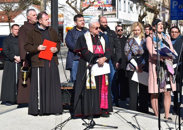 Svečano otkriven “Spomenik majci” u Ljubuškom