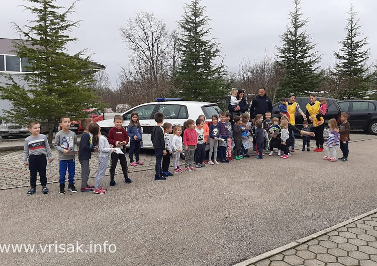 Širokobriješki policajci educirali najmlađe u DV ”Mali Hrast”