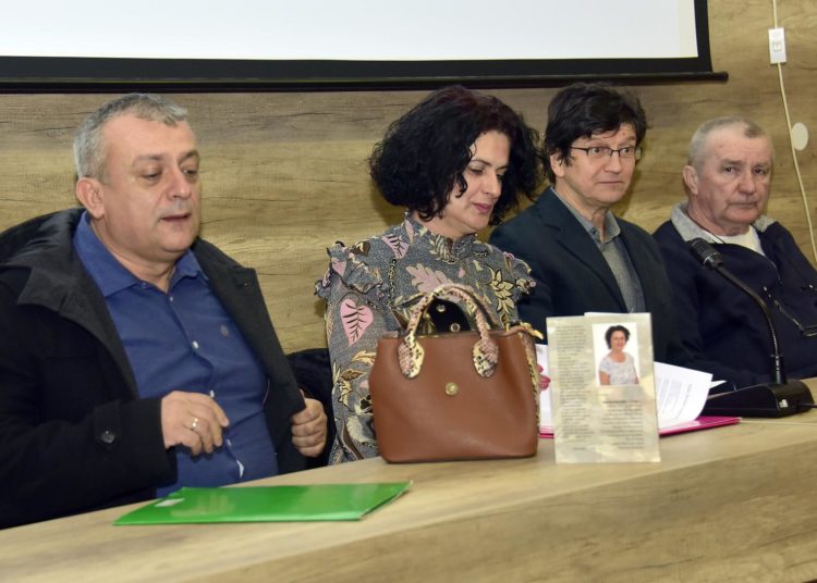 Širokobriježanka Renata Naletilić u Mostaru predstavila zbirku pjesama ‘U gradu narcisa’