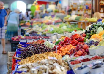 Virus ne ostaje u zraku, na kruhu, voću i povrću