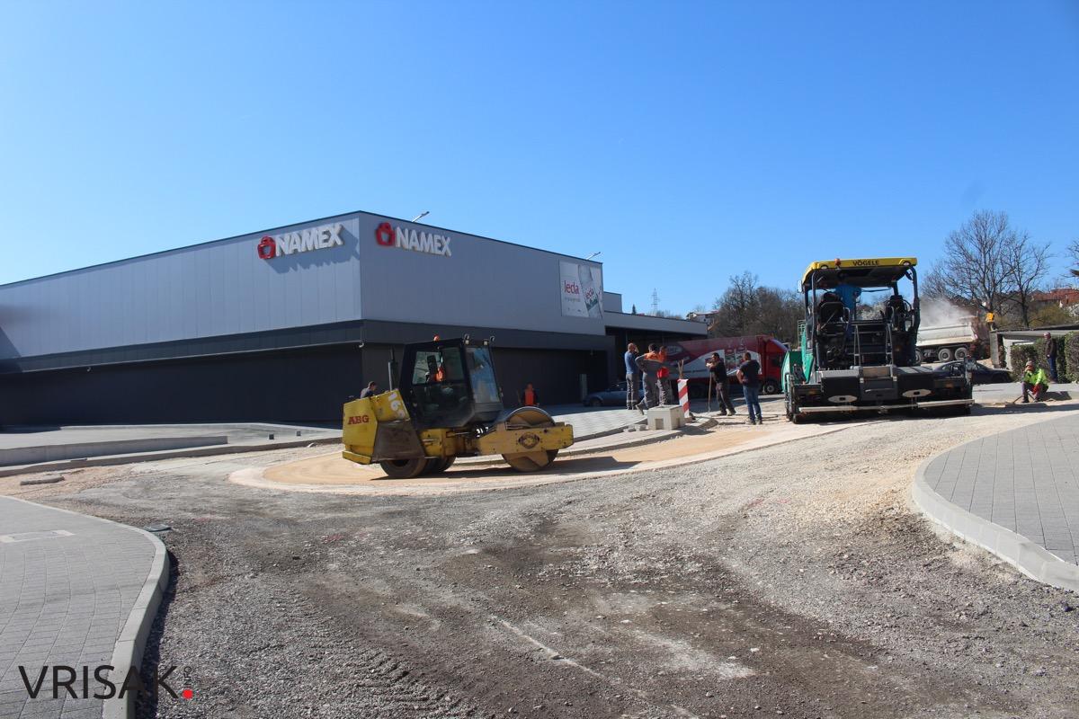 Široki Brijeg: Asfaltiran prometni rotor prema “Maloj školi”