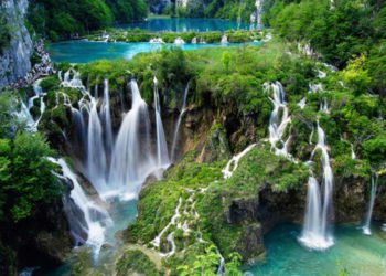 Cijene ulaznica na Plitvicama u sezoni penju se na 300 kuna