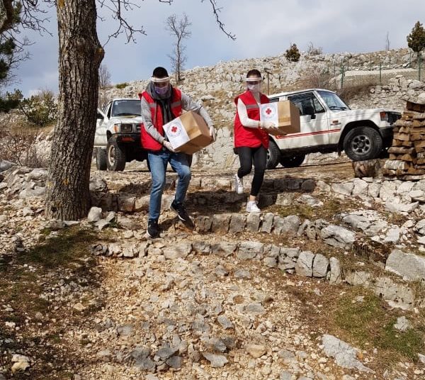 I u dane vikenda volonteri Crvenog križa općine Posušje uz najpotrebitije