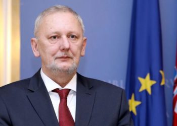 Rigorozne mjere u Hrvatskoj: Nema više napuštanja mjesta prebivališta, zatvorene tržnice