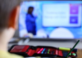 Naklada Alfa omogućila učenicima i profesorima besplatan pristup digitalnim udžbenicima