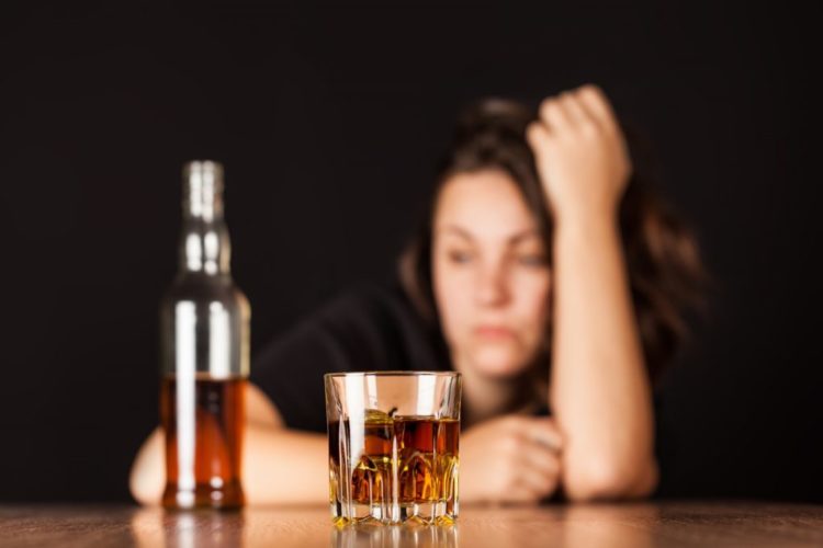 Grenland zabranjuje alkohol za vrijeme karantene