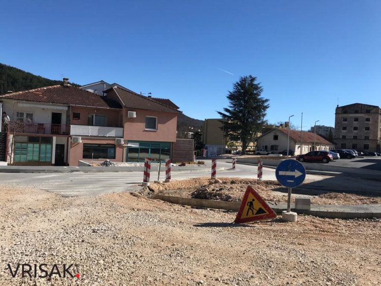 Široki Brijeg: Privremena regulacija prometa zbog asfaltiranja kružnog toka