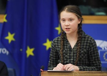 Greta Thunberg očitala moralnu lekciju zastupnicima u Europskom parlamentu