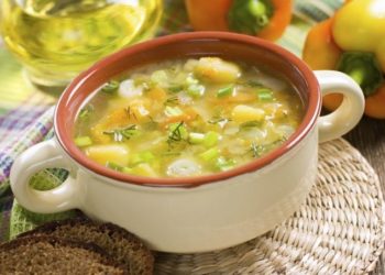 Najlakši recept za finu pileću juhu koja uspije baš svaki put