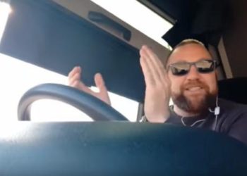 Vozač kamiona je hit: ‘Nitko Tomi ne plješće što vam vozi tariguza”