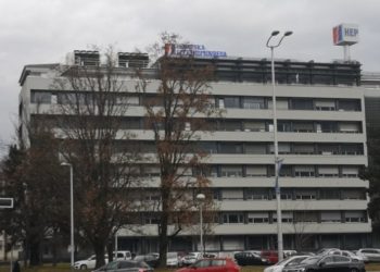 Hrvatska: Radnici nekih državnih poduzeća od ponedjeljka će raditi od kuće