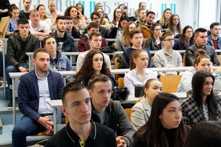 Sportski novinar Sabahudin Topalbećirević održao predavanje na Sveučilištu u Mostaru