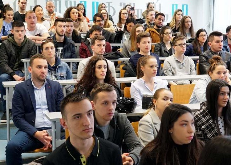 Sportski novinar Sabahudin Topalbećirević održao predavanje na Sveučilištu u Mostaru