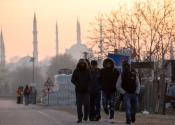 Turska: Preko 75 tisuća migranata pustili smo u EU