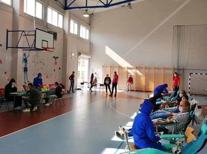 Gruđani pokazali humanost, uspješna akcija darivanja krvi u organizaciji Crvenog križa Grude