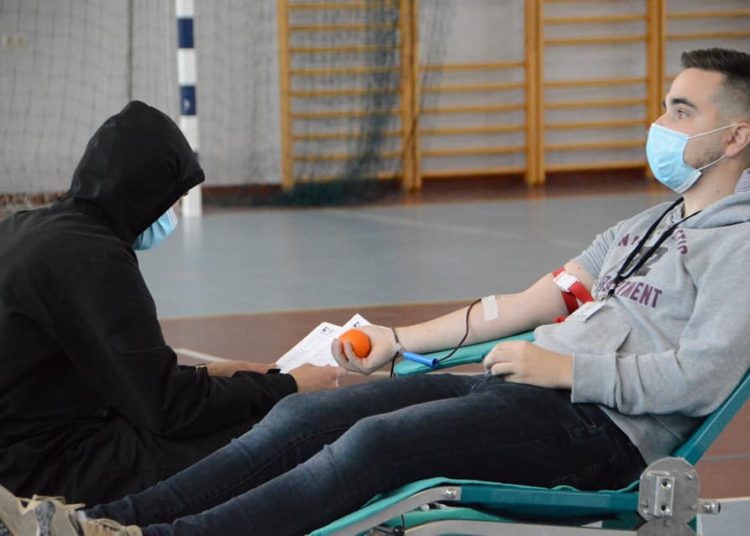 Gruđani pokazali humanost, uspješna akcija darivanja krvi u organizaciji Crvenog križa Grude