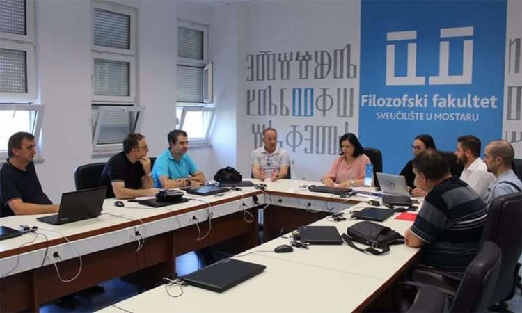 U set mjera za ublažavanje krize potrebno je uvrstiti i pomoć medijima