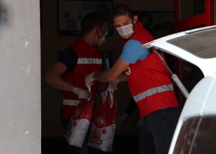 Crveni križ Grada Širokog Brijega u suradnji s donatorima pomogao najpotrebitije za Uskrs