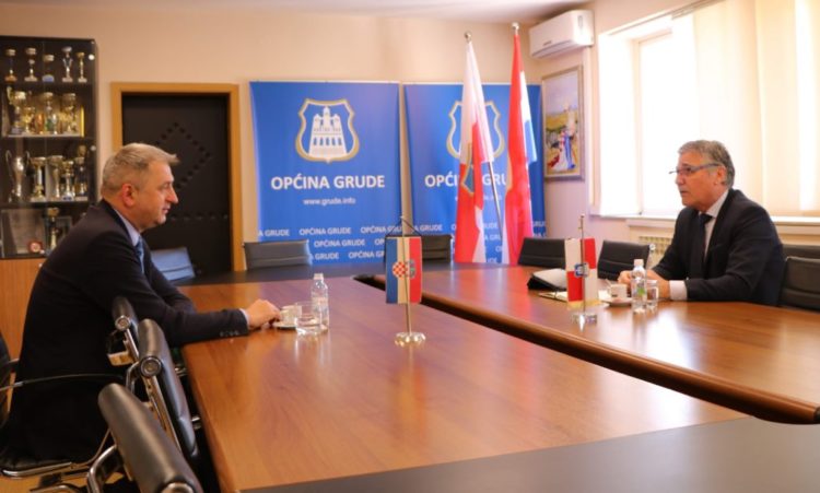 Službena posjeta veleposlanika Republike Hrvatske općini Grude