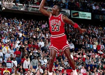 Jordanov dres iz Barcelone prodan za 216,000 dolara