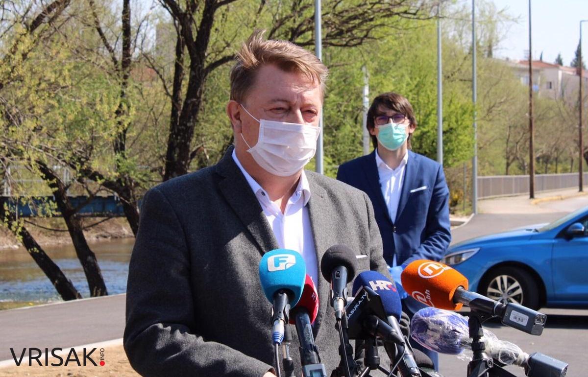 ŽZH: Umirovljenici mogu podići svoje mirovine u bankama