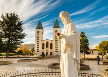Tišina u Međugorju bez tisuća vjernika ima posebno značenje
