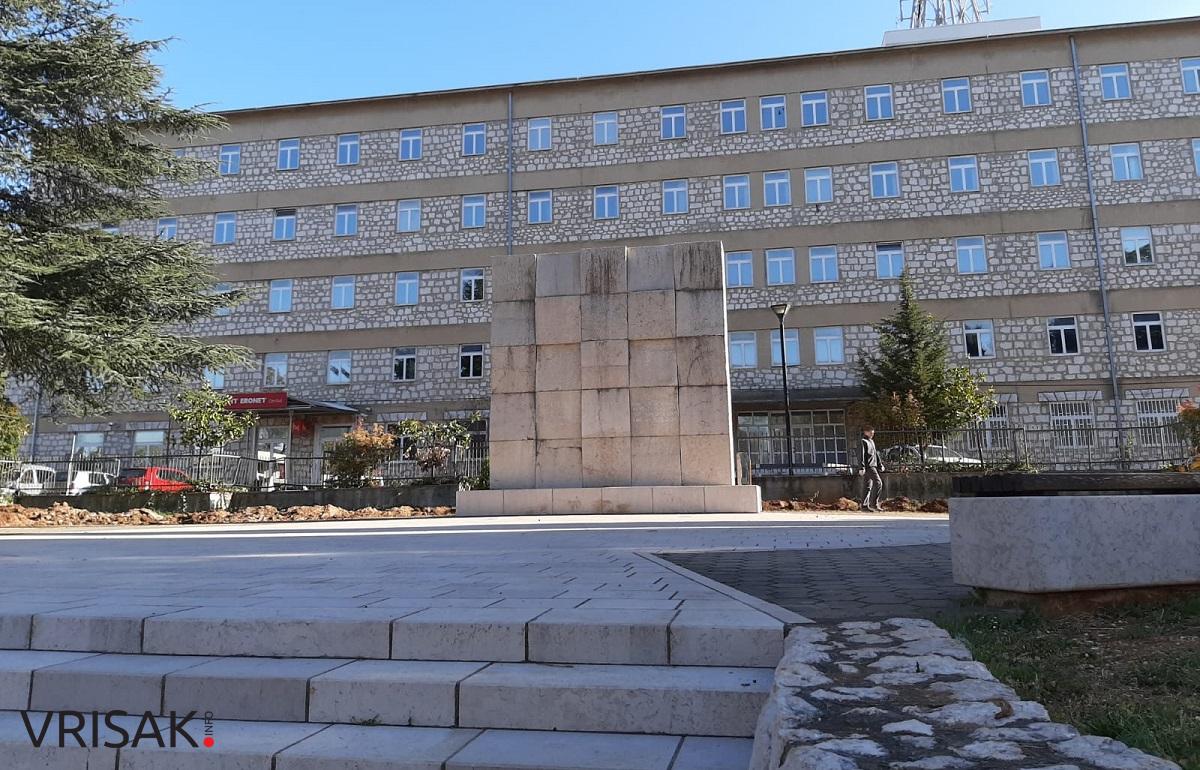 Grude: Park hrvatskih velikana poprima novi izgled, uskoro i sadržaj za djecu