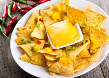 Domaći hrskavi nachos