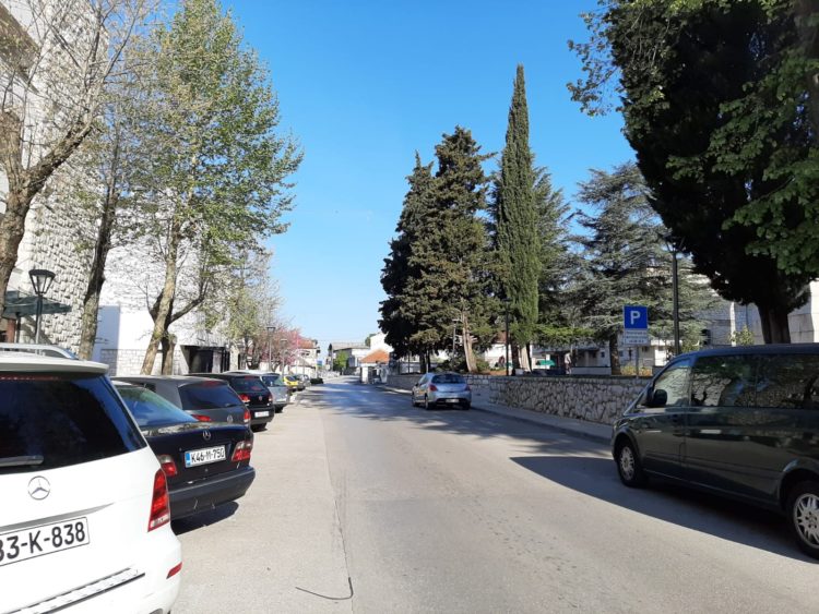 Grudske ulice prazne, mještani poštuju mjere koje se izdaju u svrhu zaštite od koronavirusa