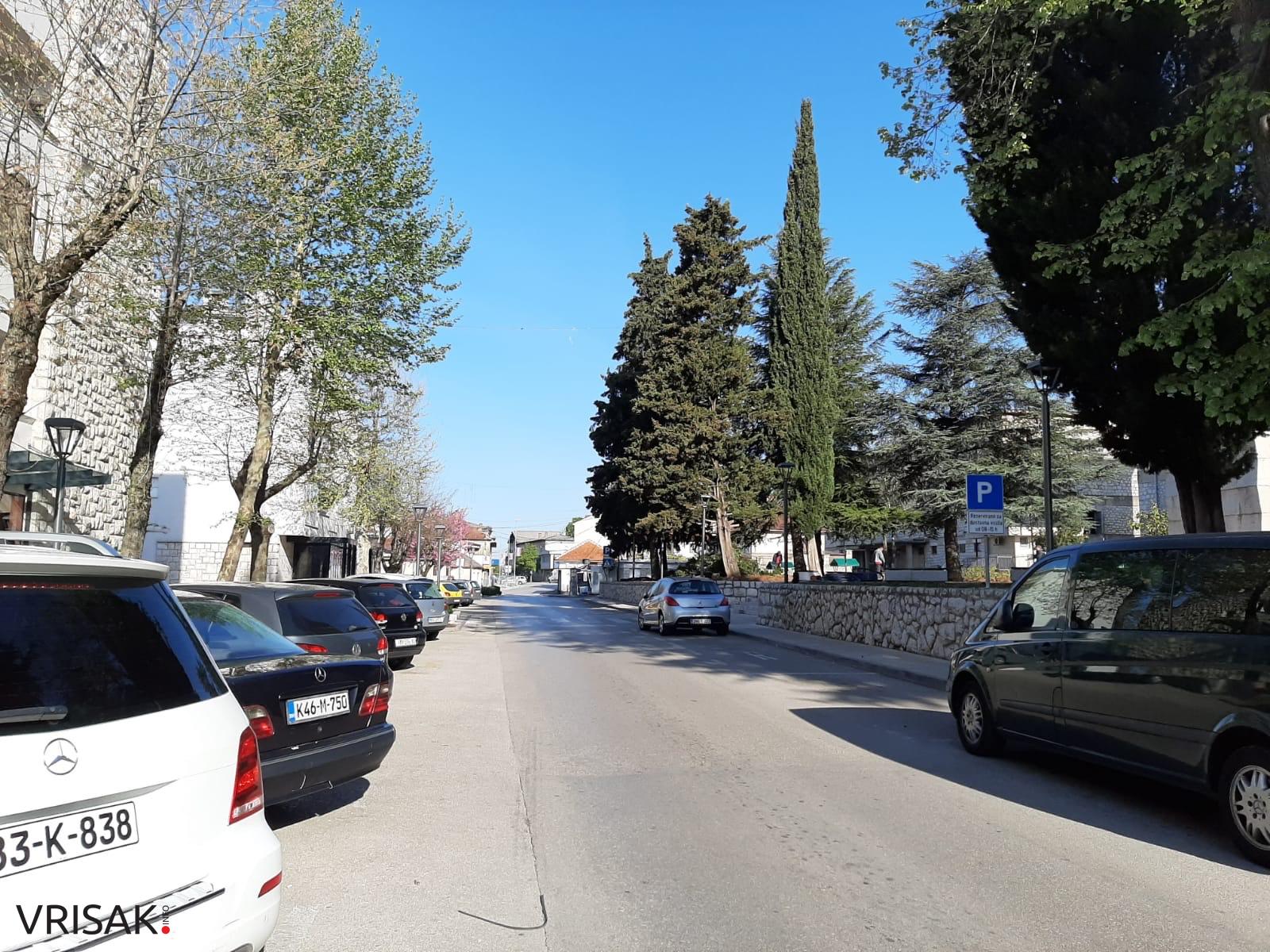 Grudske ulice prazne, mještani poštuju mjere koje se izdaju u svrhu zaštite od koronavirusa