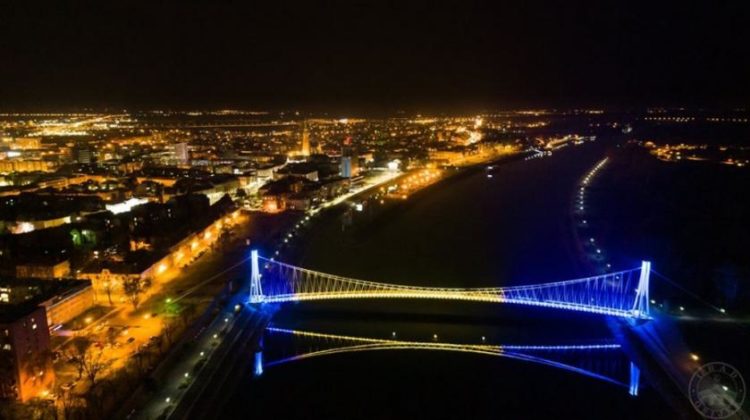 Most u Osijeku zasjao u bojama zastave BiH