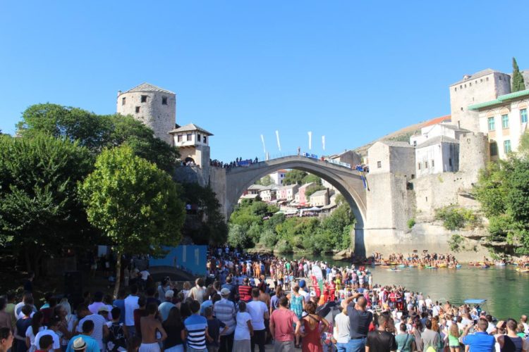 Otkazuju se Red Bull Cliff Diving natjecanja širom svijeta