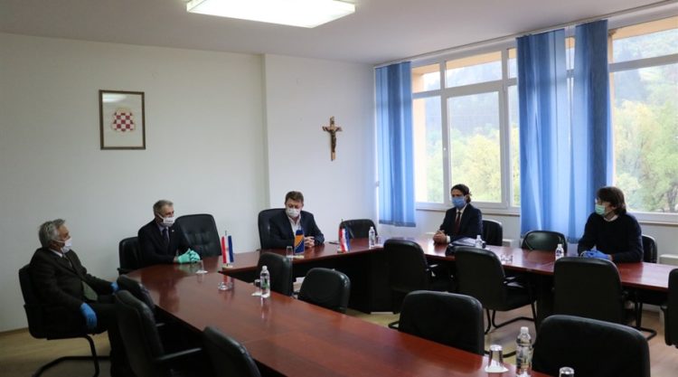 Posjet veleposlanika i generalnog konzula Republike Hrvatske ŽZH
