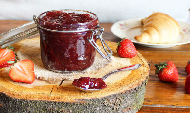 Domaći džem od jagoda