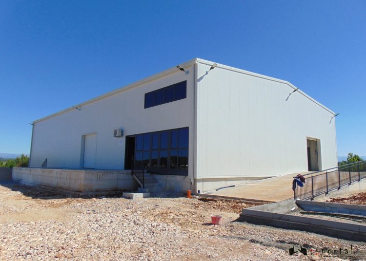 Poljodjelci u Ljubuškom dobivaju poslovni objekt vrijedan milijun KM