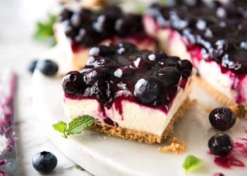 Cheesecake od limuna i borovnica