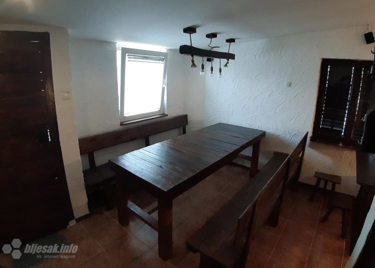 Širokobriježanin u izolaciji napravio konobu i dao joj naziv COVID-19