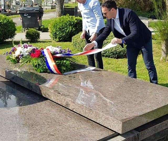 Članovi Zavičajne zajednice Široki Brijeg odali počast Gojku Šušku