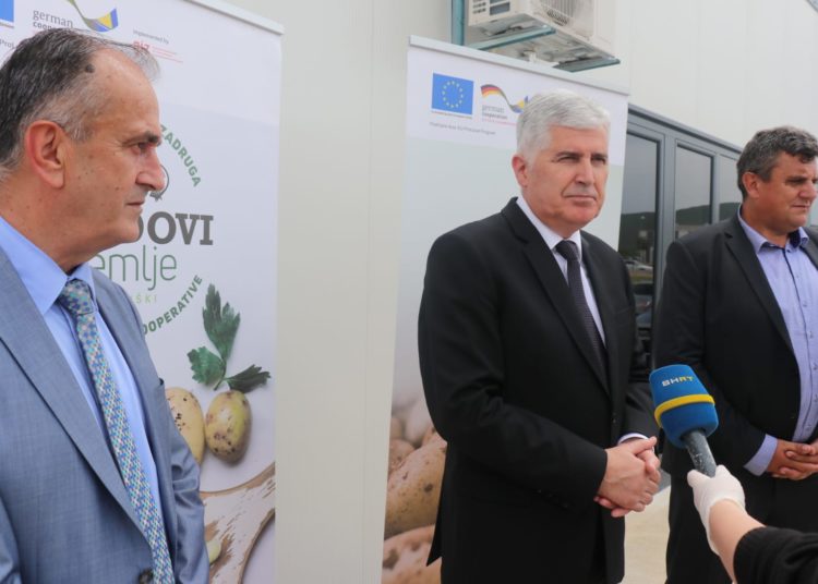 Čović otvorio sabirno-distributivni centar u poslovnoj zoni “Zvirići” Ljubuški