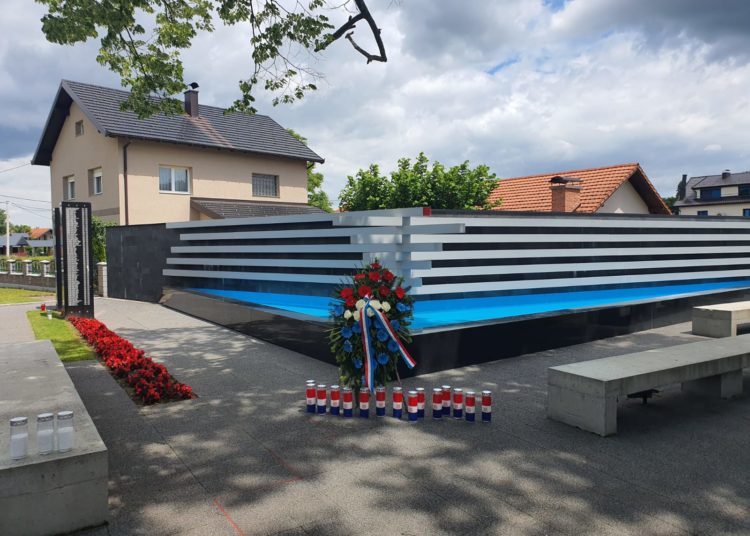 Predsjednik Čović se sastao u Odžaku sa stranačkim dužnosnicima